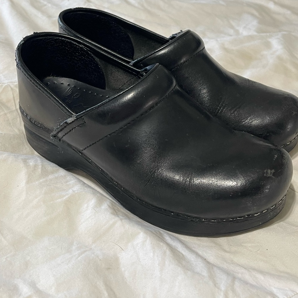 Dansko black matte size 38